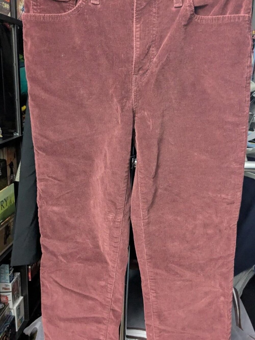 Levi's 724 Maroon High Rise Straight Leg Corduroy Pants Size W 29 x L 32 - Picture 1 of 7